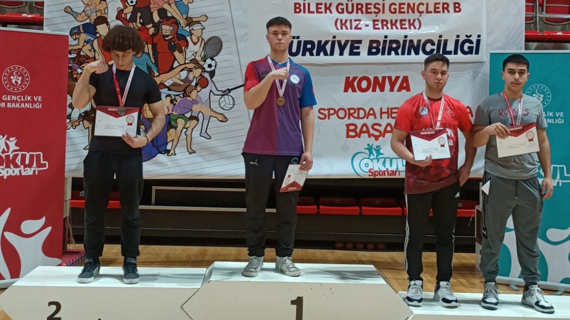 Bilek Güreşi Türkiye Şampiyonu Yusuf NALÇACI