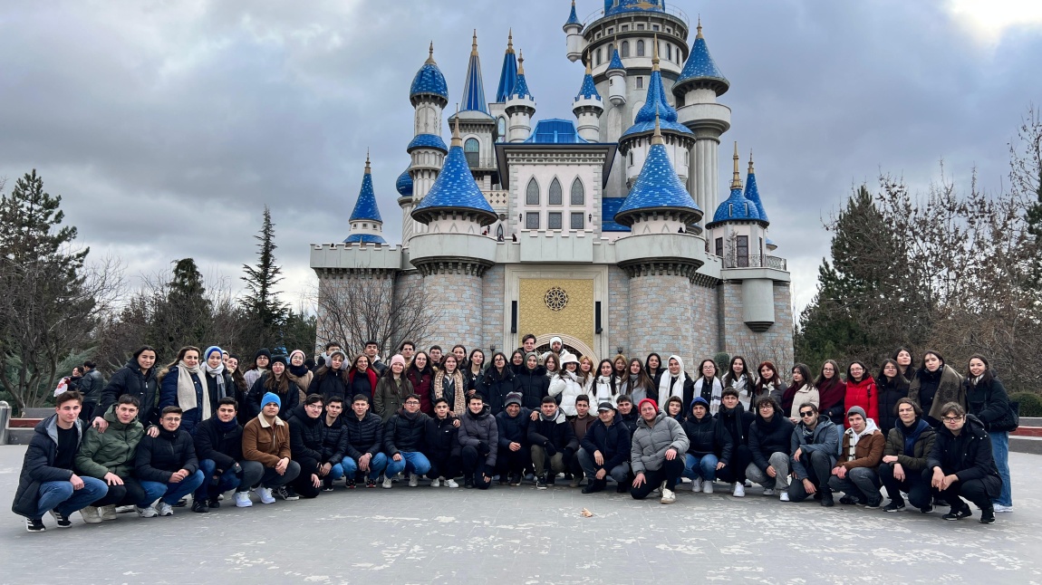 Şevkiye Özel Fen Lisesi 12. Sınıf Öğrencileri ile Eskişehir Gezisi Düzenlendi